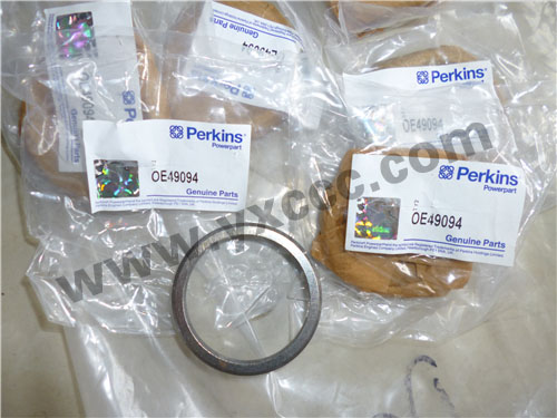 柴油發(fā)電機組配件CV67245汽缸蓋、OE50588進氣門、OE50118氣門座圈、OE43070氣門導(dǎo)管